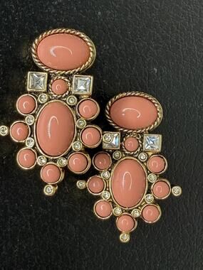 Elizabeth Taylor Avon Coral Cabochon Rhinestone Baroque Clip Earrings Vintage